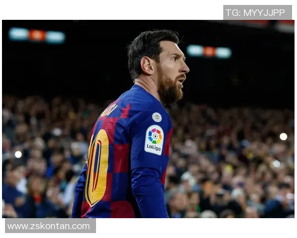 当今足坛炙手可热的明星球员盘点与他们的精彩表现分析